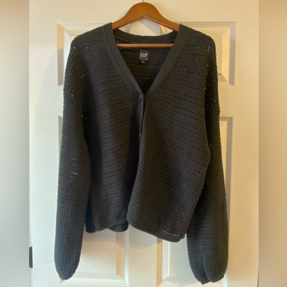 Gap Textured Button Front Cardigan - Picture 4 of 4